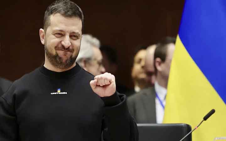 হরমুজ প্রণালীতে নৌ-নিরাপত্তায় ইউক্রেনের অভিজ্ঞতা কাজে লাগানোর আহ্বান জেলেনস্কির